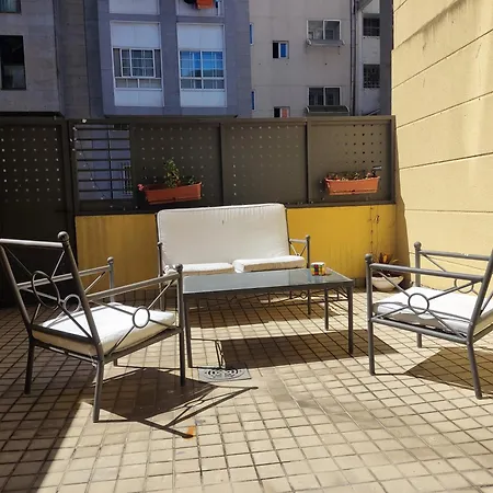 Pleno Centro, Terraza, Principe, 5 Min Casco Vello Y Estacion Ave * Comarca de Vigo