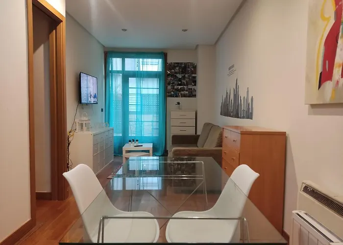 Pleno Centro, Terraza, Principe, 5 Min Casco Vello Y Estación Ave *